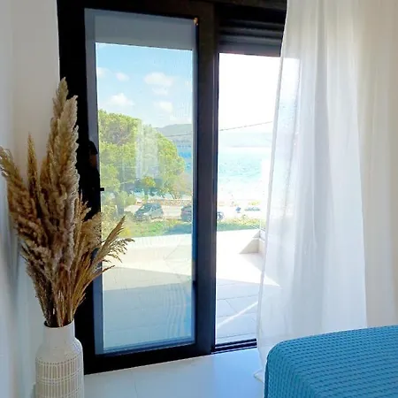 Iriana Seaside Luxury Penthouse Νικιάνα