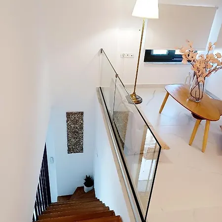 Iriana Seaside Luxury Penthouse Appartement *